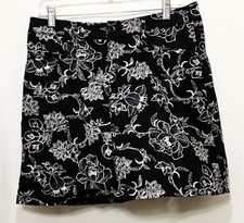 Skort Black White Flowers Shorts Skirt Combo Size 8 Croft  Barrow Women Floral