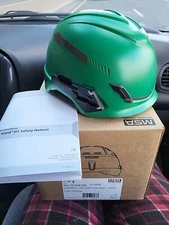 MSA V-Gard H1 Tri vent Fas-Trac 10194786 GREEN Safety Helmet Mountaineer EN12492