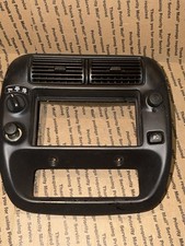 F67b-10045a98d 1995-2003 Ford Ranger Explorer Oem Center Dash Bezel 4wd Black F67b-10045a98d 1995-2003 Ford Ranger Explorer Oem Center Dash Bezel 4wd Black