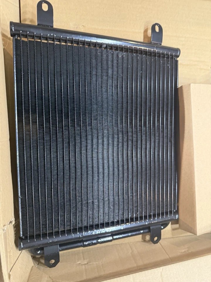 OEM Volkswagen A/C Condenser For Lamborghini Huracan & Audi R8 NEW 4S0816411A Foto 2 de 2