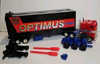 G2 Optimus Prime 1992 Transformers Vintage Action Figure Incomplete 