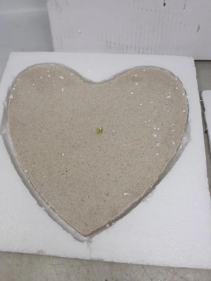 Personalization Mall Heart Stepping Stone Nana's Garden Personalized Gift - Image 2 of 4