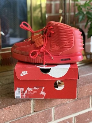 Nike Air Yeezy 2 Red October Sz 9 Vnds