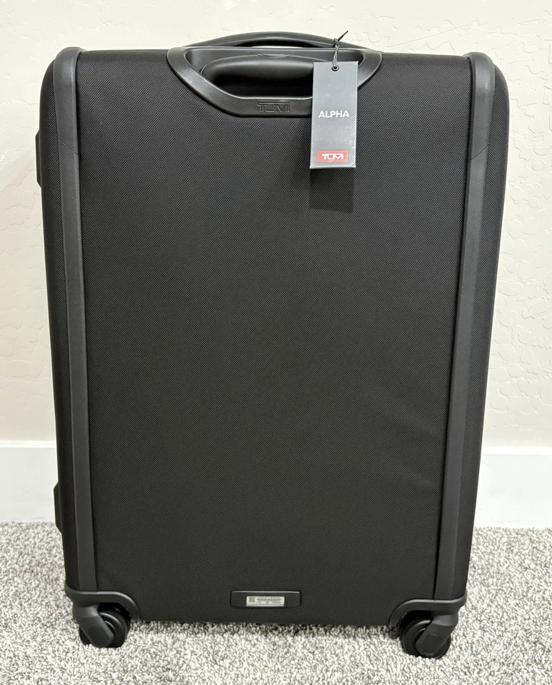 TUMI ‘Alpha’ Black / Gold Nylon Short Trip Expandable Packing Case - 1171652693 - Image 3 of 4