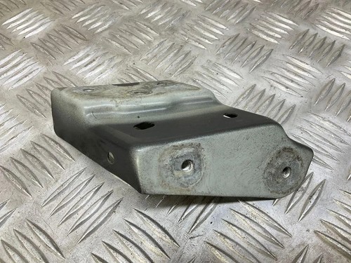 VW TOUAREG 7P5 Kotflügelhalter vorne links 7P6821151 3.00 Diesel 176kw 34737947