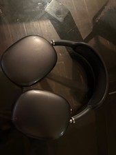 Apple AirPods Max Wireless Over-Ear Headset - Space Gray