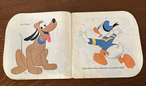 Vintage Mickey Mouse Club Books - Set If Two Both From 1980 - Picture 5 of 22