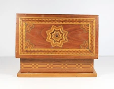 Antique MARQUETRY STAR INLAY WOOD BOX Folk Art Jewelry Walnut Parquetry