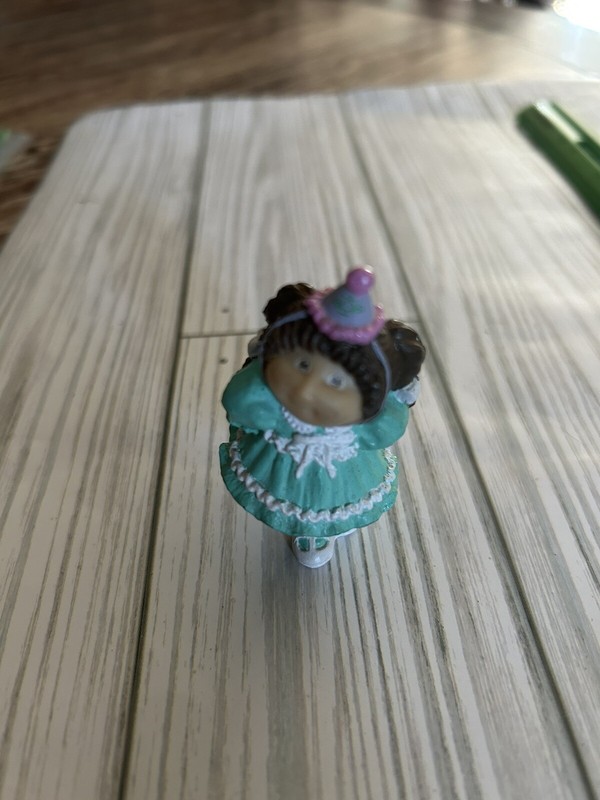 1984 Miniature Birthday cabbage Patch