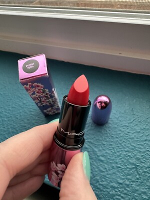 MAC Love Me Lipstick Potent Petal (limited)