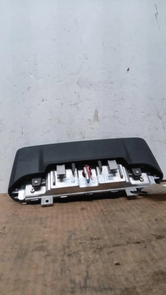 Б/у информационно-развлекательный дисплей подходит: экран передней панели 2017 BMW X6 10,25 дюйма sc - Изображение 2 из 4