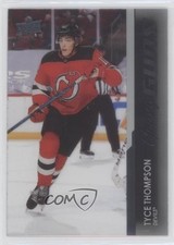 2021-22 Upper Deck Series 1 Young Guns Clear Cut Tyce Thompson #239 a8r