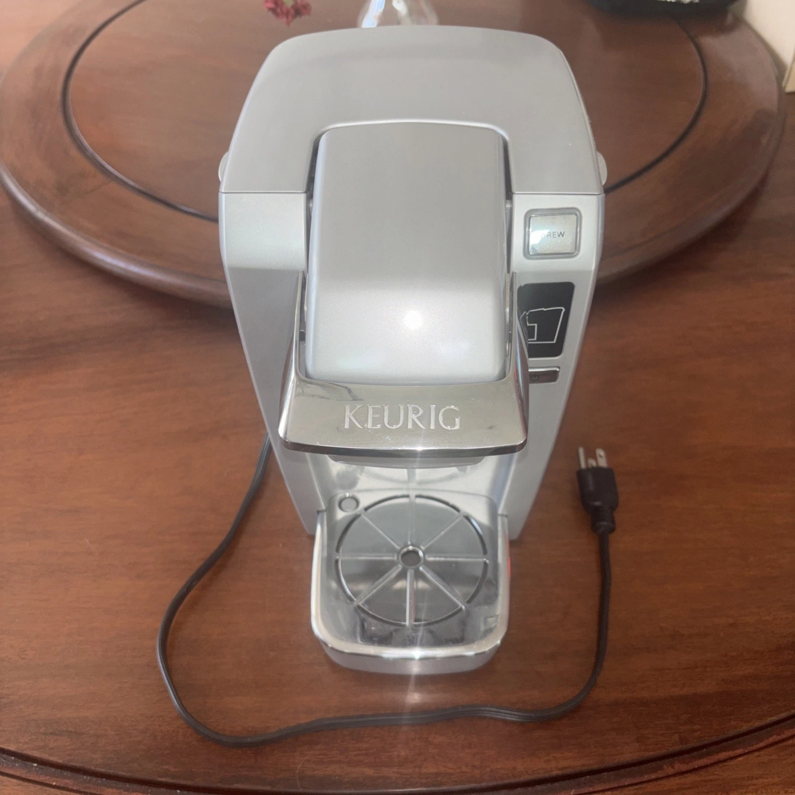 Keurig Model B31 Silver Gray Single Cup Coffee Maker Preowned Tested Works
Opens in a new window or 
