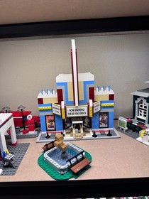 LEGO Creator Expert: Town Plan (101841) 100% complete