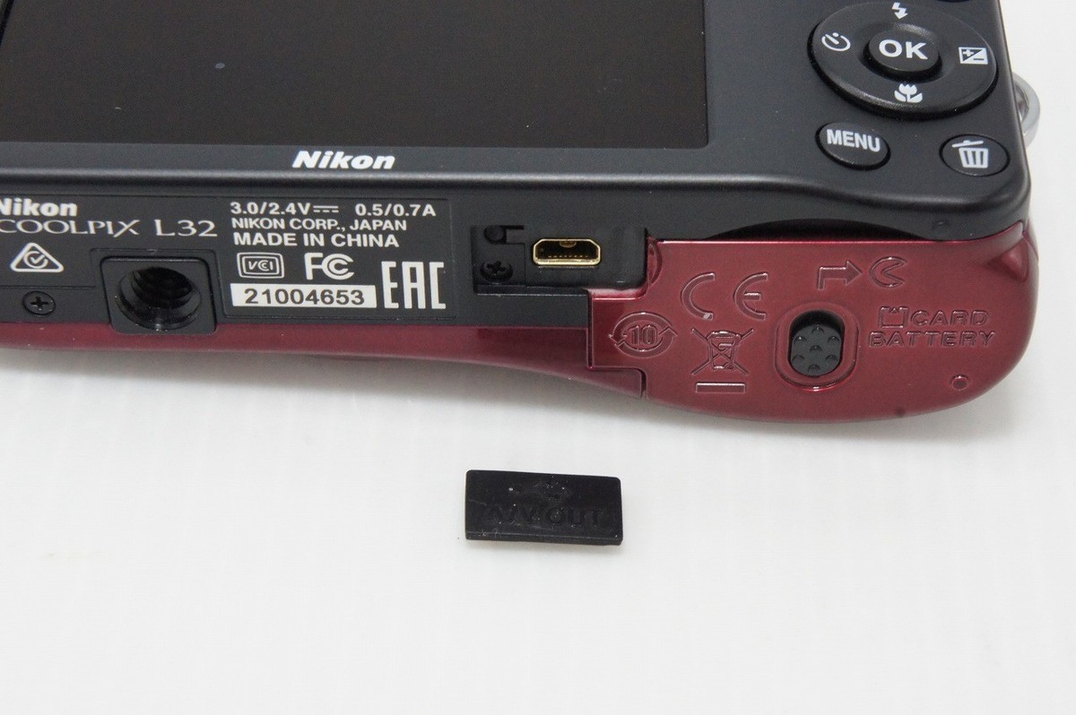 Near mint] Nikon COOLPIX L32 20.1MP Compact Digital Camera Red