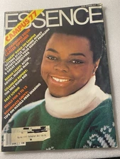 RARE ESSENCE MAGAZINE August 1977 Career Options Campus Fashions Bernie Casey