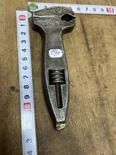 clé à molette outil ancien Old Tool Réf N.170