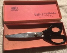 Vintage Griffon Tru-Pink Pinking Shears