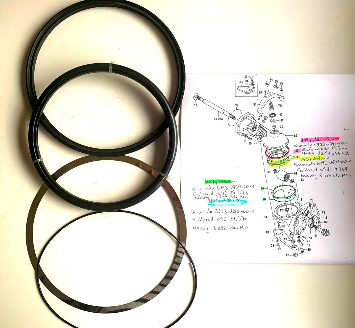 4WD 4x4 Bearing Sleeve Seal für Massey Ferguson 3284312M1  