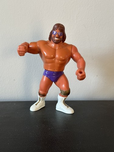 WWF WWE Hasbro Wrestling Figure. Series 3: Macho M...
