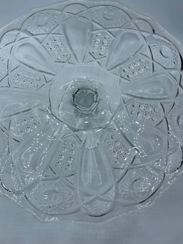 Vintage L.E. Smith 11" Crystal Cake Salver Pedestal Stand - Picture 4 of 11