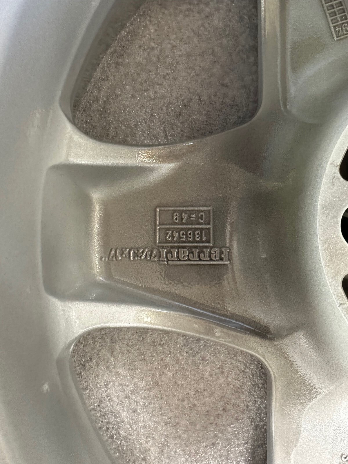 Ferrari 348, RH, Right Front Wheel, Refinished, Used P/N 136542