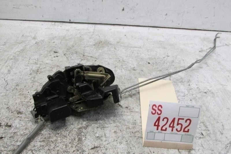 Cerradura puerta pestillo SPECTRA 2002 2004 KIA lado derecho pasajero trasero actuador Foto 2 de 4