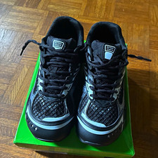 Bottega Veneta Orbit Men's Black Gray Low Top Lace-Up Athletic Sneakers