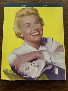 Vintage Doris Day Litho Writing Tablet, Unused. 8 X 10