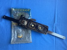 Lève vitre Peugeot 204