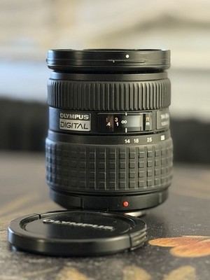 Olympus Digital 14-54mm 1:2.8-3.5 Zoom Lens Perfect Condition