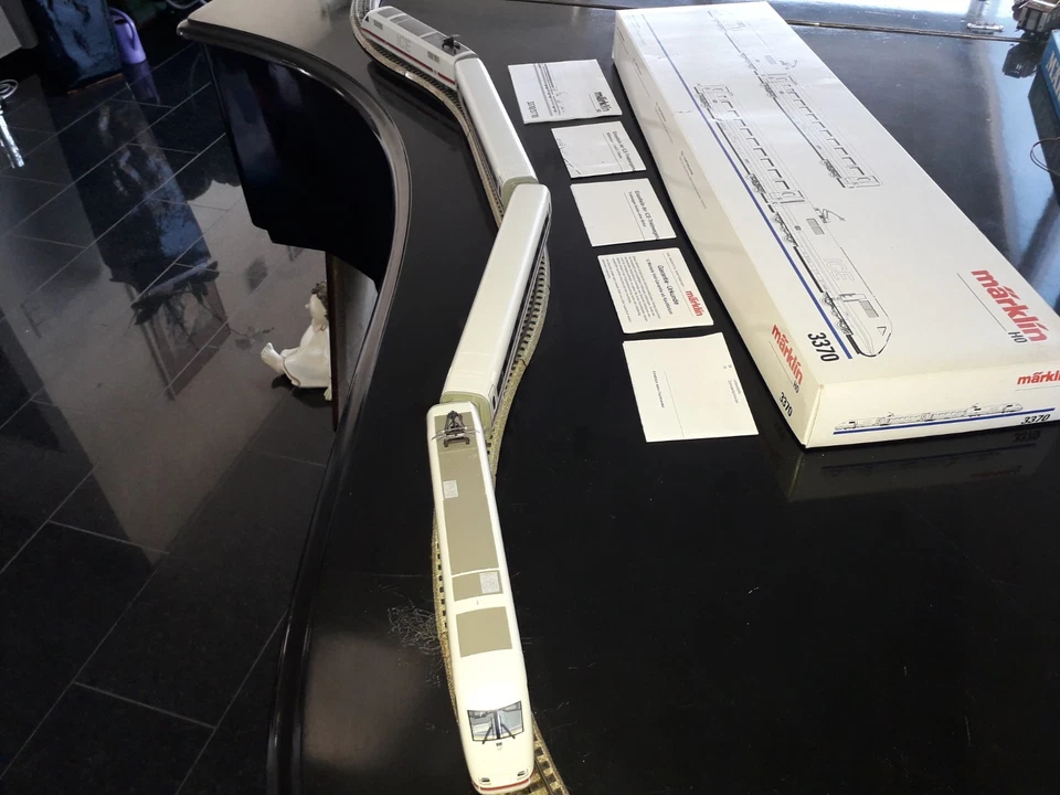 Märklin 3370 ICE InterCityExpress- 4 teilig, neuwertig aus Sammlung, in OVP - Bild 4 von 4