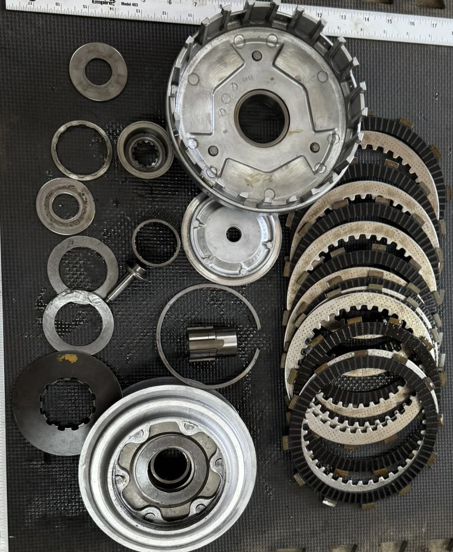 並行輸入品】 】 EBC Standard Clutch Kit for Kawasaki Vulcan Nomad 