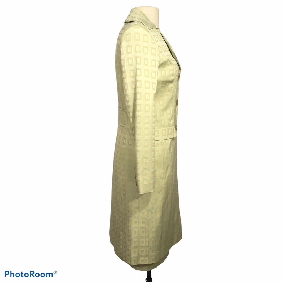 Trajes Larry Levine Elegante Traje Falda Verde con Chaqueta Larga, Diseño Cuadrado, Talla 6 Foto 2 de 4