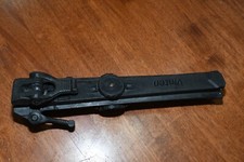 Vinten Lightweight Calibrated On-Ground Tripod Spreader Black