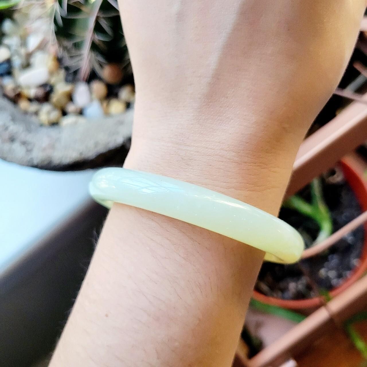 Vintage Solid Jade Bangle Bracelet - image 6