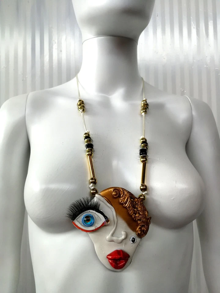 Grueso Joyería Lujo Collar Colgante Joyería Minimalista Mujer Cara Labios Ojo Foto 3 de 4