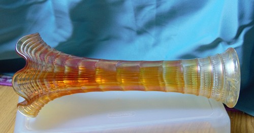 Vintage Imperial Marigold Carnival Glass Ripple Iridescent Swung Vase - Picture 5 of 6