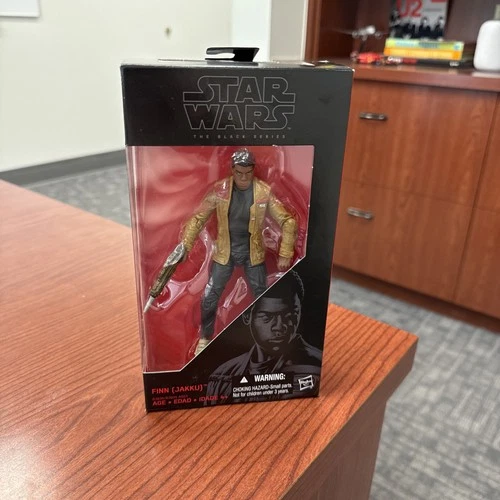FINN JAKKU 01 STAR WARS BLACK SERIES 6IN ACTION FIGURE HASBRO