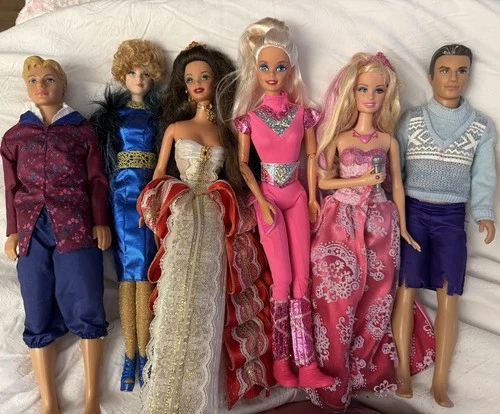 Vintage And Collector Barbies hunger games