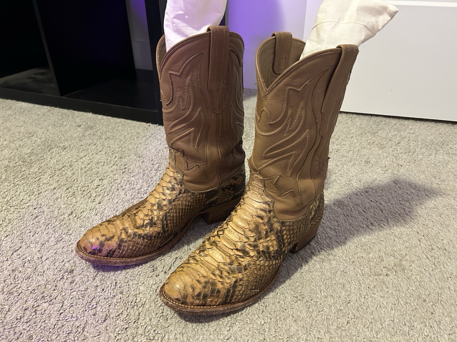 Tecovas Limited Edition Brady Python OG 8D - image 5