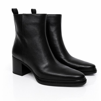Michael Kors Lex Bootie Black Leather Ankle Boots Gold Hardware US 9.5M