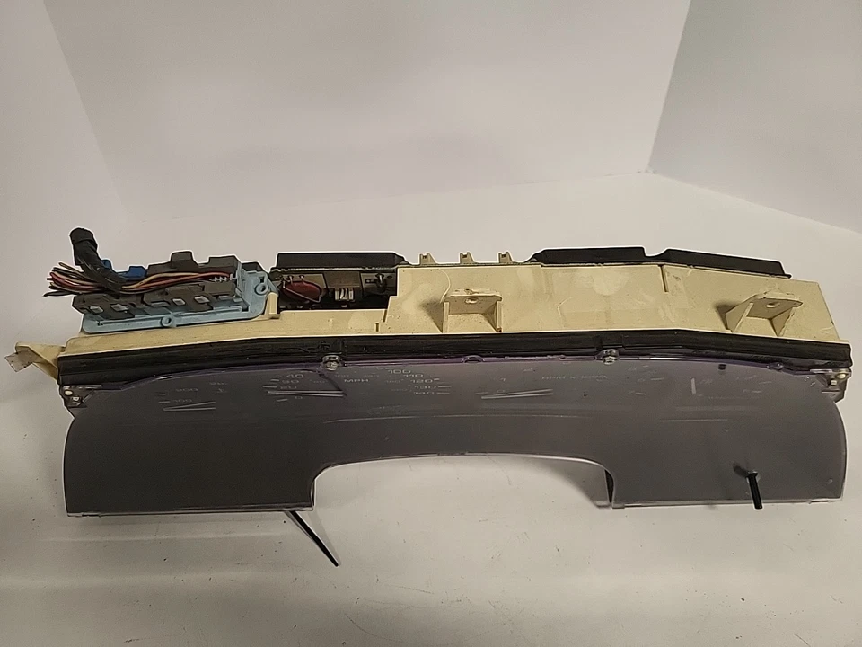 Speedometer Instrument Cluster 1997 97 AURORA AA1 Foto 3 de 4