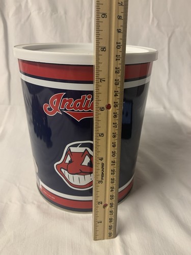 Cleveland Indians 8” Tin With Lid - Picture 5 of 5