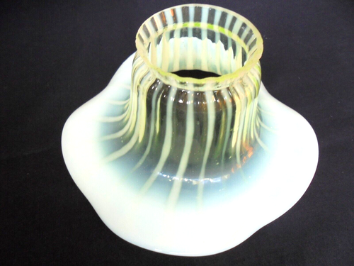 WAS Benson James Powell Glass Vaseline Lamp Shade - Picture 14 of 15