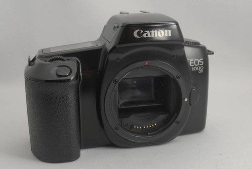 Canon EOS 1000 QD AF 35mm SLR camera Black w/Canon EF lens 35-80mm f/4-5.6 Japan - Picture 5 of 8