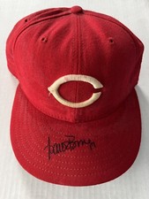 Aaron Boone 1998 Cincinnati Reds Game Used Worn Autographed Auto Hat Cap Yankees