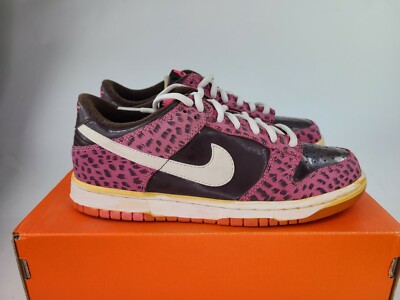 nike pink leopard