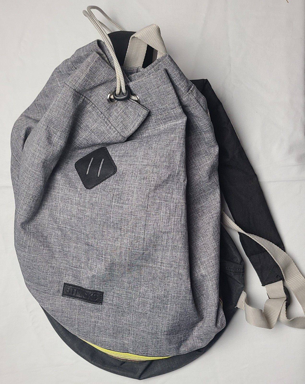 Throwback fitkicks Drawstring Bag Gray Yellow Bac… - image 2