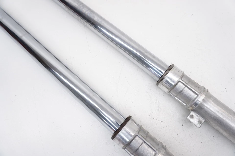 1985 CR125R Front Forks OEM Showa Suspension Spring Fork Honda CR125R - Image 4 of 4